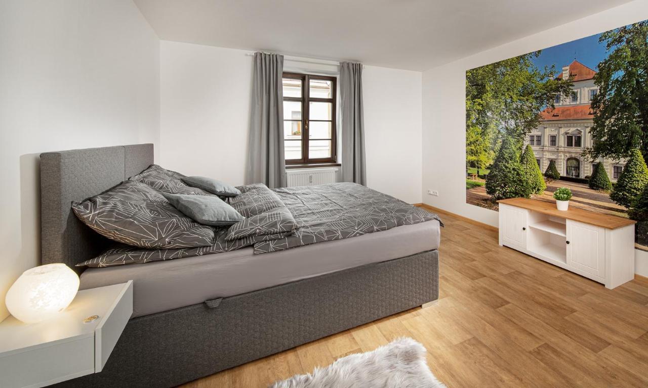 Apartmany Myslivna Остров Экстерьер фото